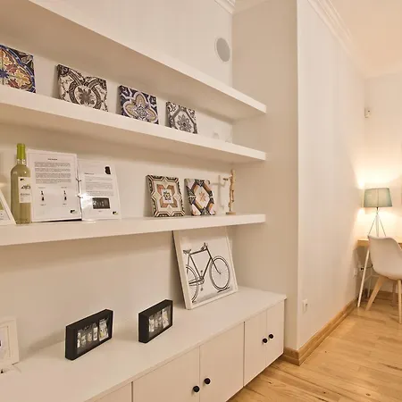 Bmyguest - Sao Bento Garage Daire Lisboa